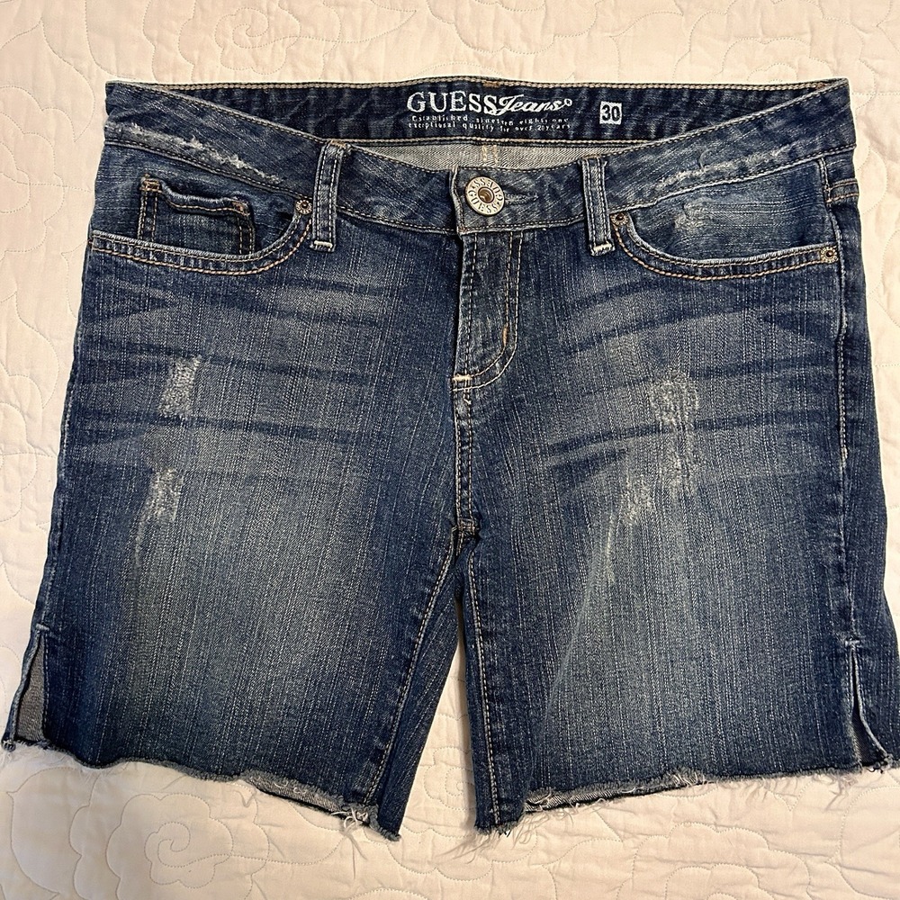 Guess Blue Jean Shorts  Raw Hem Size 30 Denim